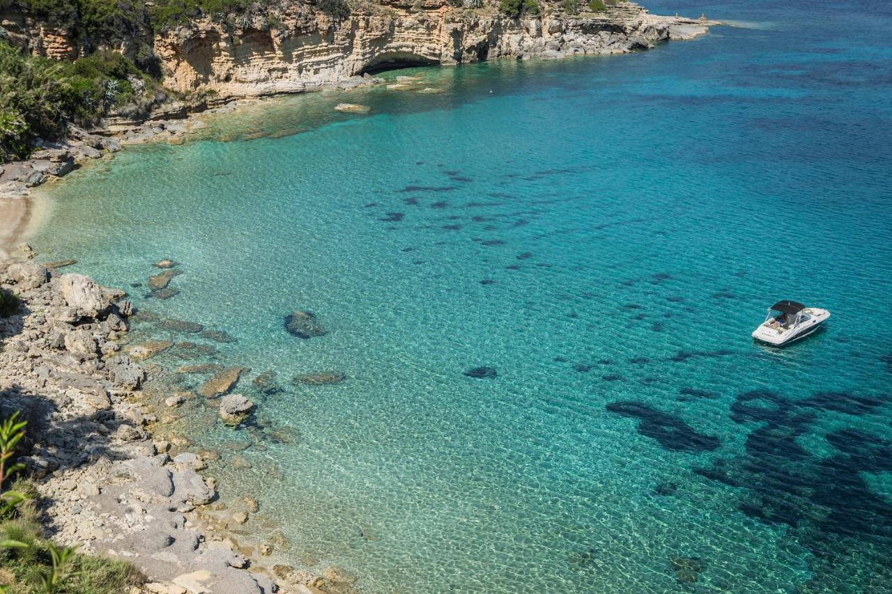 Ploes Luxury Cottages Pesádha Esterno foto