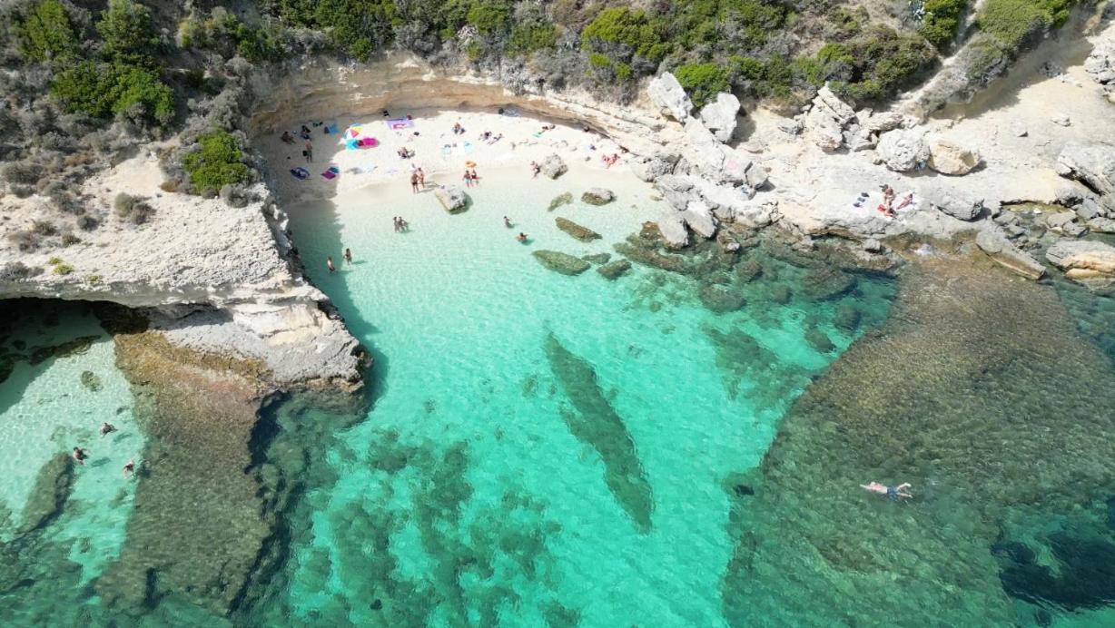 Ploes Luxury Cottages Pesádha Esterno foto